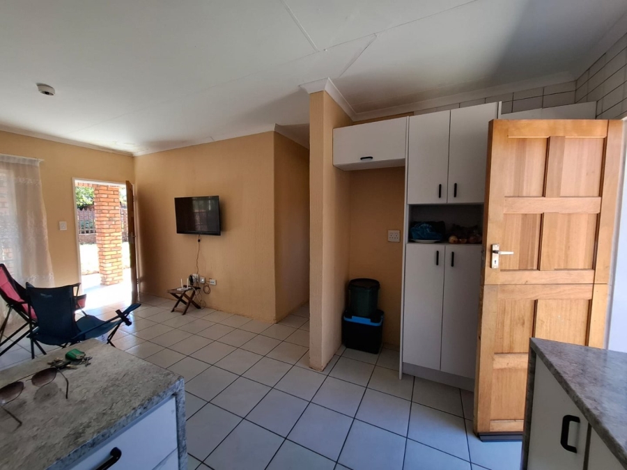 3 Bedroom Property for Sale in Geelhoutpark North West